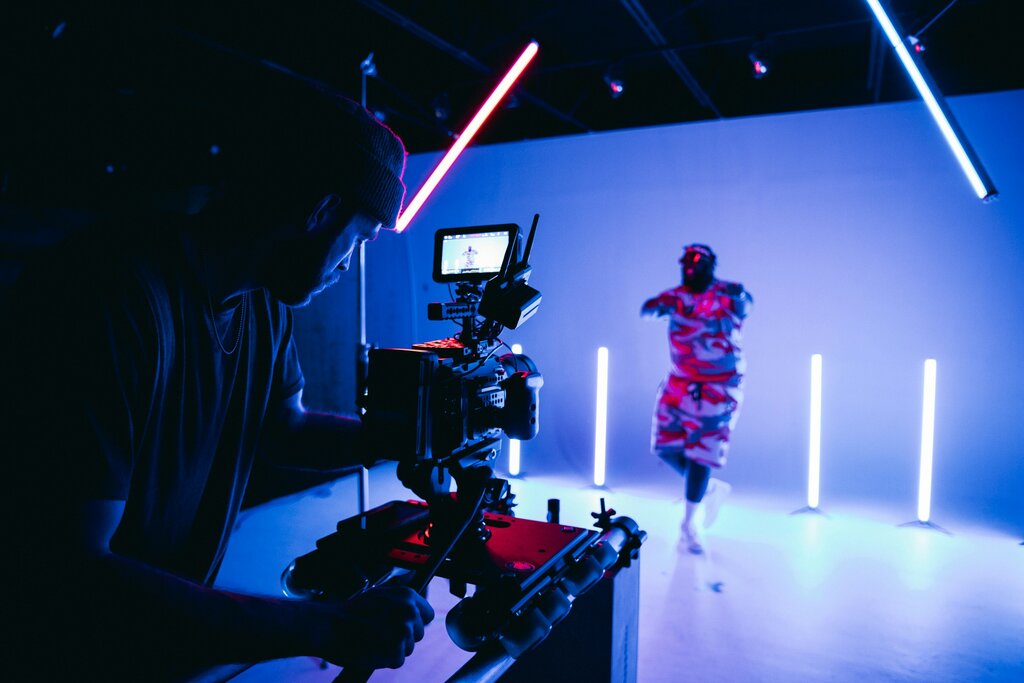 Cross-Industry Collaboration Trends in Entertainment: The Fusion of Fashion, Technology, and Film